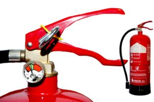 Cómo usar correctamente un extintor. Consejos y recomendaciones